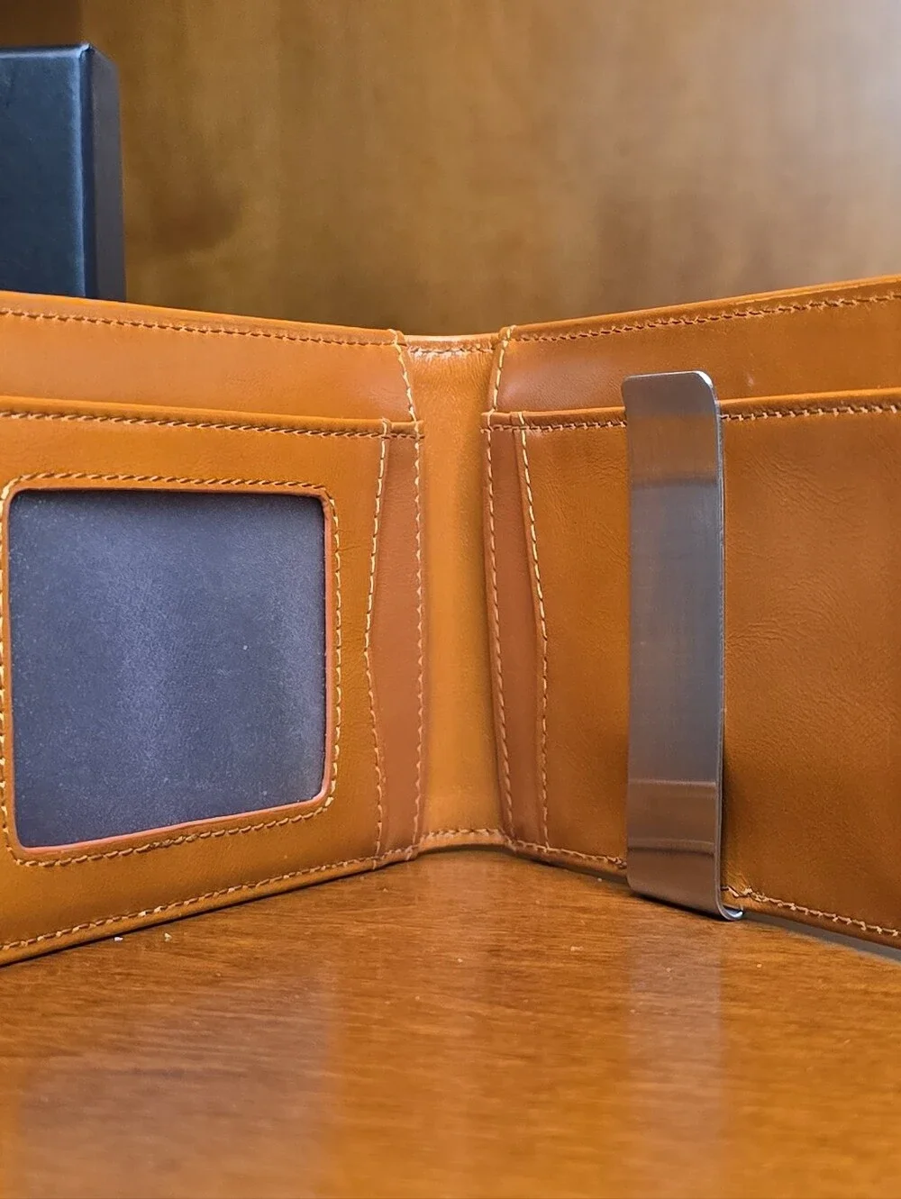 Genuine Leather Wallet | 11 Card Slots | Money Clip | Gift Box